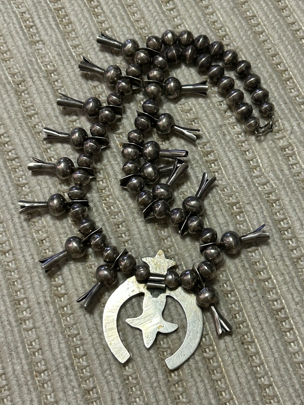 Vintage unisex sterling silver turquoise squash blossoms necklace 24-25” - Picture 10 of 16